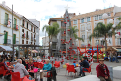 El Mercado Navideo llena de vida la Fuente Arriba